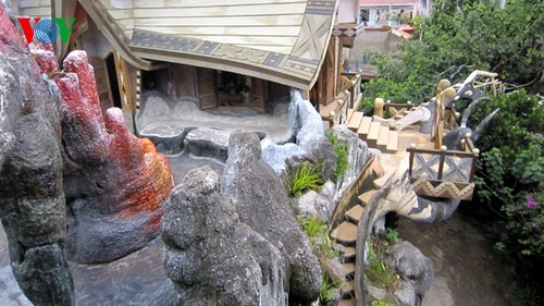 "Сумасшедший дом" в Далате - ảnh 15