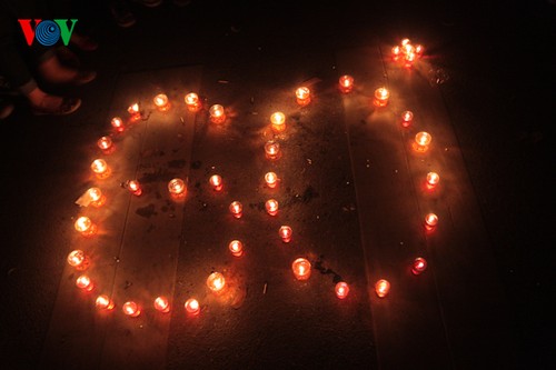 Ханойская молодежь и акция «Час Земли» - ảnh 8