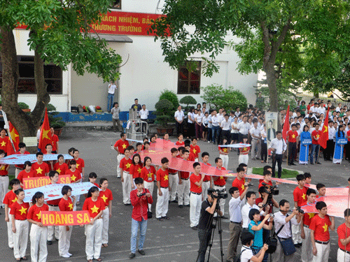 Việc Trung Quốc hạ đặt giàn khoan Hải Dương 981 tác động tiêu cực đến hòa bình trên Biển Đông - ảnh 1