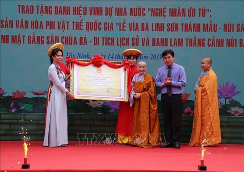 Lễ vía bà Linh Sơn Thánh Mẫu - núi Bà Đen được công nhận Di sản văn hóa phi vật thể quốc gia - ảnh 1