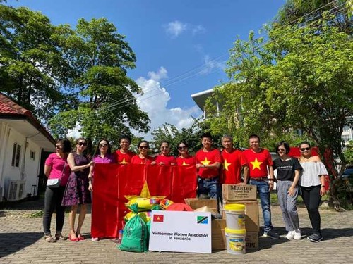 Gắn kết nhân văn qua hoạt động của Hội phụ nữ Việt Nam tại Tanzania - ảnh 2