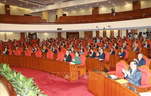 Ý kiến người dân về Hội nghị lần thứ 12 Ban Chấp hành Trung ương Đảng khóa XII - ảnh 1