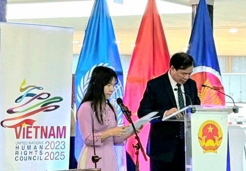 Triển lãm ảnh Việt Nam và giới thiệu tiềm năng tỉnh Điện Biên tại Geneva, Thụy Sỹ - ảnh 3