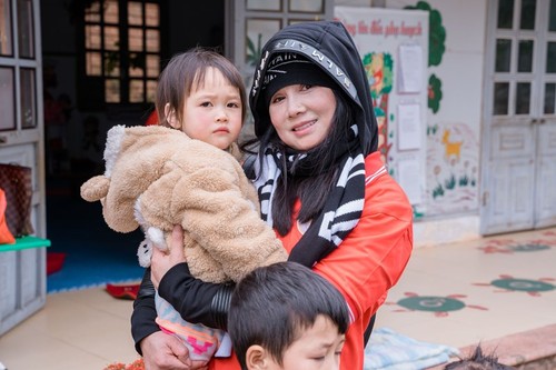 Quỹ nhân ái - Hoa hậu áo dài phu nhân toàn Châu Âu: Trao đi yêu thương để nhận lại yêu thương - ảnh 10