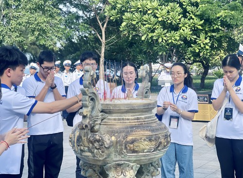 Trại hè Việt Nam 2024: Khánh Hòa – giữ vững chủ quyền biển đảo của Tổ quốc - ảnh 9