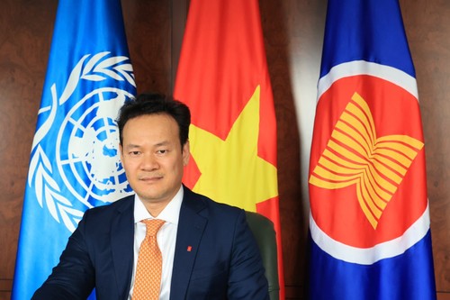 Kiều bào Thụy Sĩ hướng về quê hương đất nước - ảnh 1