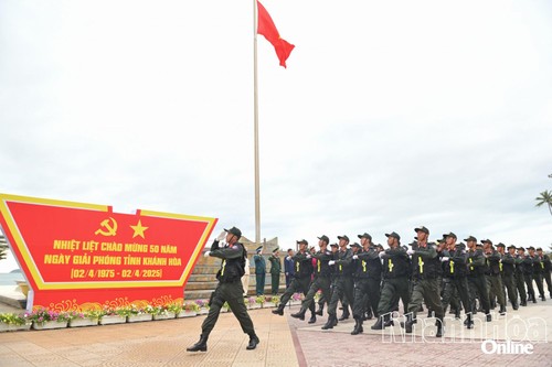 Lễ thượng cờ tại tỉnh Khánh Hòa - ảnh 1