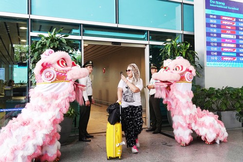 Đà Nẵng kết nối đường bay trực tiếp đến Kazakhstan và các nước CIS - ảnh 1