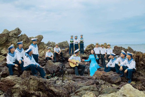 NSƯT Khánh Hòa: “Trường Sa như mối tình đầu của tôi, không bao giờ cũ“ - ảnh 2