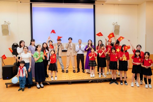 Người Việt ở Kansai, Nhật Bản kỷ niệm 135 năm ngày sinh Chủ tịch Hồ Chí Minh - ảnh 3