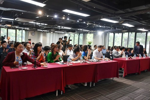 Lược sử nước Việt bằng tranh đến với thế hệ trẻ gốc Việt tại Nhật Bản  - ảnh 7