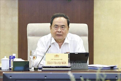 Nghiên cứu kỹ chính sách đặc thù, đặc biệt về phát triển đường sắt - ảnh 1