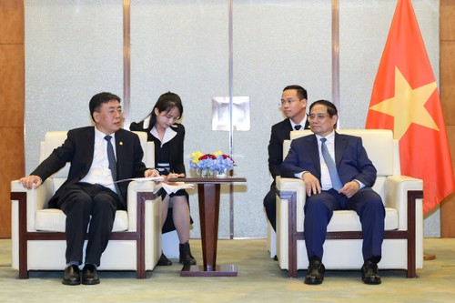 Thủ tướng Phạm Minh Chính làm việc với các doanh nghiệp hàng đầu Trung Quốc trong lĩnh vực phát triển hạ tầng - ảnh 1