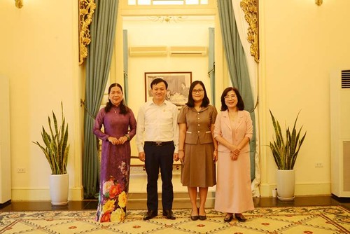 Gặp mặt vinh danh giáo viên Việt Nam đạt Giải thưởng Công chúa Maha Chakri lần thứ 6 – năm 2025 - ảnh 3