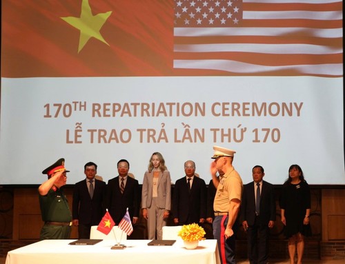 Lễ trao trả hài cốt quân nhân Hoa Kỳ lần thứ 170 - ảnh 1