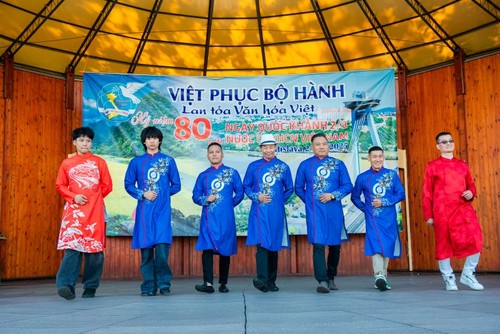 Ngày hội Việt phục bộ hành tại Châu Âu – hòa chung niềm tự hào dân tộc nhân kỷ niệm 80 năm Quốc khánh Việt Nam - ảnh 12