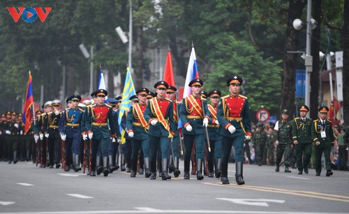 80 năm Quốc khánh: Truyền thông quốc tế đánh giá quy mô, ý nghĩa lịch sử của Lễ kỷ niệm - ảnh 2