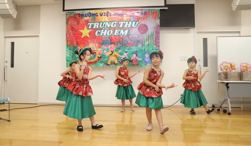 Nhật Bản: Trung thu vui ở Trường Việt ngữ Cộng đồng Cây Tre  - ảnh 7