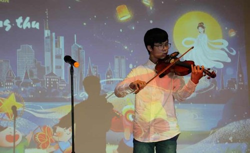 Tết Trung thu - Vui hội Trăng rằm tại CHLB Đức - ảnh 6