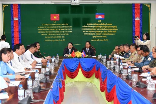 Việt Nam – Campuchia tăng cường hợp tác quy tập hài cốt liệt sĩ - ảnh 1