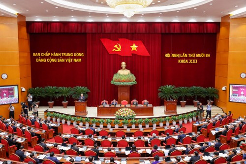 Thông cáo báo chí về ngày làm việc thứ hai Hội nghị Trung ương 13 khoá XIII - ảnh 1