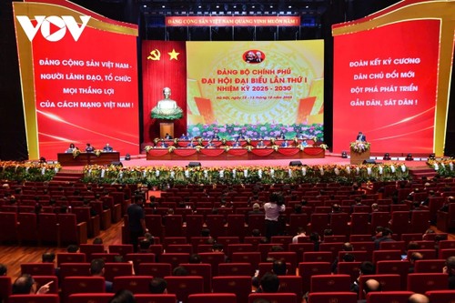 Phiên làm việc thứ nhất Đại hội đại biểu Đảng bộ Chính phủ lần thứ nhất, nhiệm kỳ 2025 - 2030  - ảnh 1