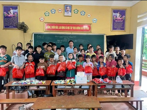 Hội Từ thiện Sen vàng Berlin: Gửi về quê nhà tình cảm ấm áp, mong nơi ấy sẽ bình yên! - ảnh 3