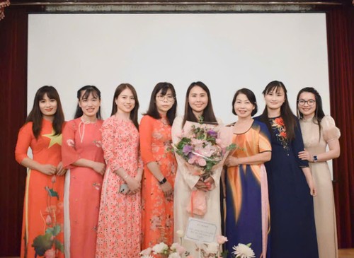 Lê Thương – người vác tù và hàng tổng tại xứ sở mặt trời mọc - ảnh 4