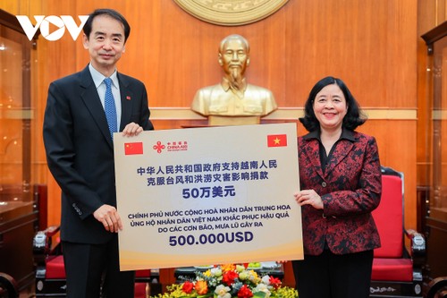 Chính phủ Trung Quốc hỗ trợ 500.000 USD giúp nhân dân Việt Nam khắc phục hậu quả mưa lũ  - ảnh 2