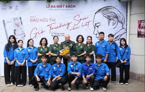 Ra mắt sách “Nhạc sĩ Đào Hữu Thi - Gió Trường Sơn vẫn hát”  - ảnh 1