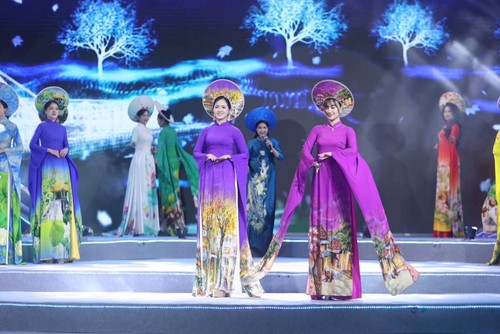 Nhà thiết kế Chế Hằng – Gửi hồn Thăng Long vào từng tà áo dài - ảnh 5