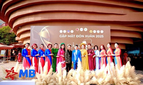 Ông Phạm Gia Hậu: Nghị quyết 80 đưa văn hóa trở thành nền tảng tinh thần vững chắc của xã hội - ảnh 4