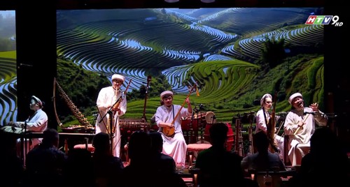 Thành phố Hồ Chí Minh sôi động du lịch về đêm - ảnh 2