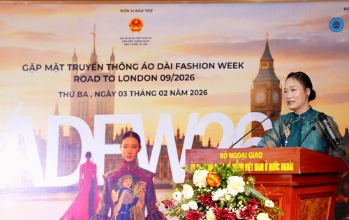 Áo Dài Fashion Week London 2026 kể câu chuyện văn hoá Việt - ảnh 8