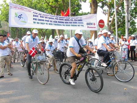 Pesta Budaya Perdamaian di kota Hanoi - ảnh 7