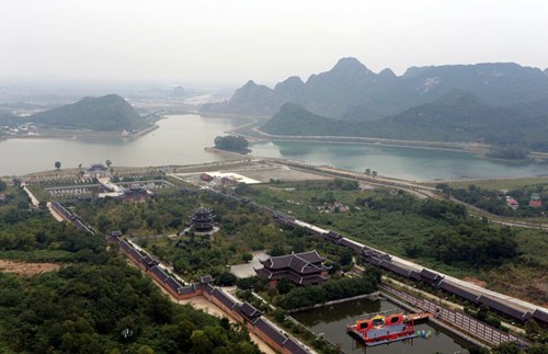 Panorama pagoda Bai Dinh - ảnh 1