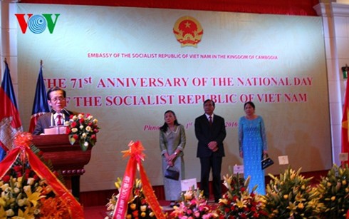 Vietnam National Day celebrated abroad - ảnh 2