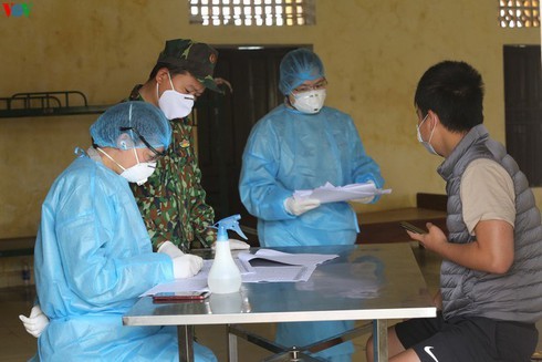 Vietnam reports no new case of COVID-19, critically ill patient recovers - ảnh 1