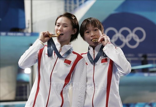 Olympics 2024: China tops medal tally, USA rises to second  - ảnh 1