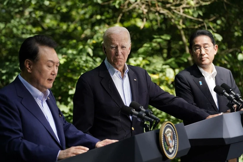 South Korea, US, Japan reaffirm commitment to trilateral security cooperation - ảnh 1