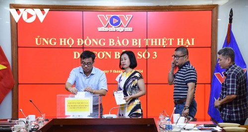 VOV president calls for employees’ help for people affected by Typhoon Yagi - ảnh 3