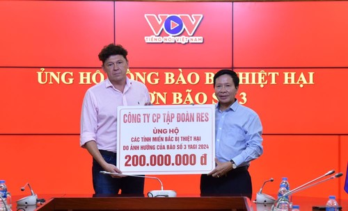 VOV receives donation to help people affected by Typhoon Yagi  - ảnh 1