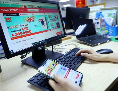 Vietnam's e-commerce boom: A regional powerhouse in the making, says IMARC - ảnh 1