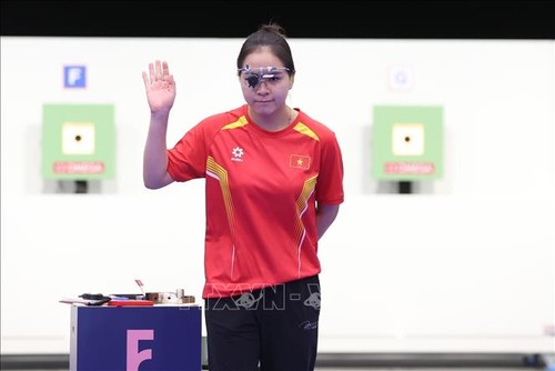 Star shooter Trinh Thu Vinh named Vietnam's athlete of the year - ảnh 1