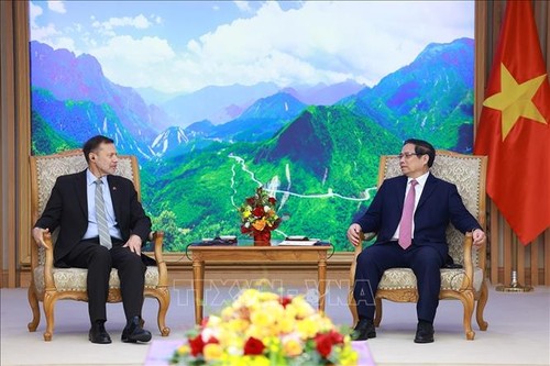 Prime Minister receives outgoing Australian Ambassador  - ảnh 1