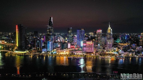 Vietnam is fastest growing tourism destination in Southeast Asia: Bloomberg  - ảnh 1