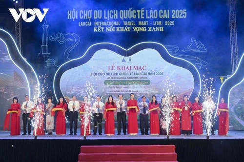 Lao Cai International Tourism Fair debuted  - ảnh 1