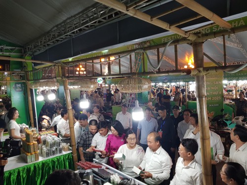 Hanoi Agricultural Festival promotes OCOP products - ảnh 3