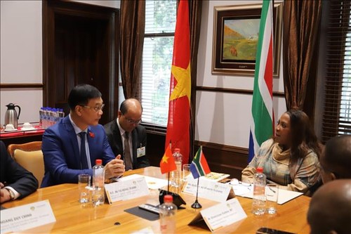 Vietnam, South Africa ramp up parliamentary cooperation  - ảnh 1