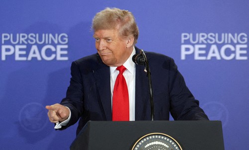 US president describes his meeting with Russian president as “productive” - ảnh 1